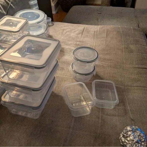 52-Piece Clear Food Storage Container Set - Picture 4 of 12